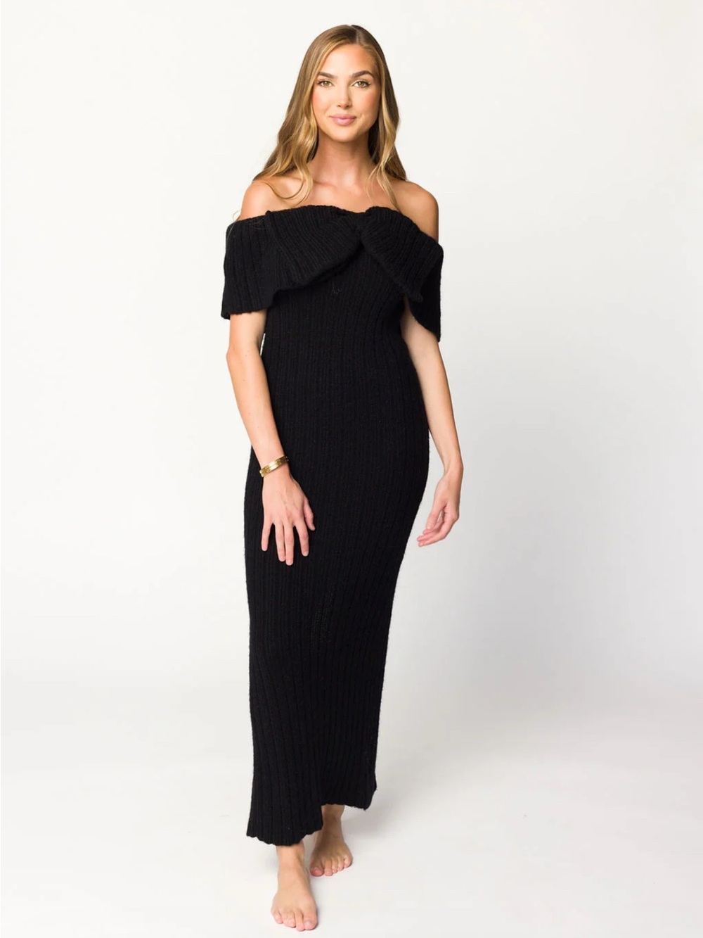 Off-Shoulder Black Ribbed Maxi Dress